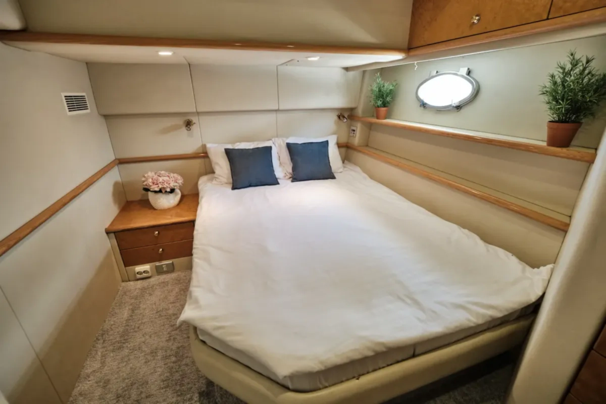 Яхта California 62 image- 21